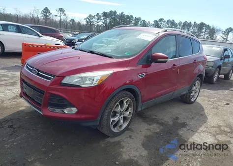 2016 Ford Escape Titanium из США, поврежденный, VIN 1FMCU0JX7GUA03022